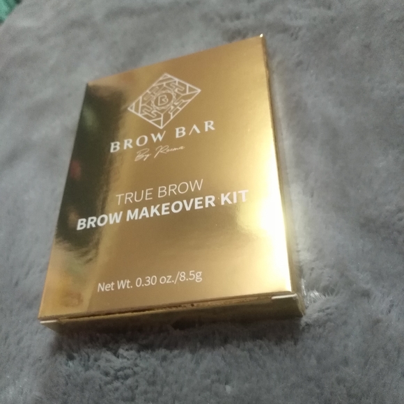 Brow Kit - Picture 2 of 4